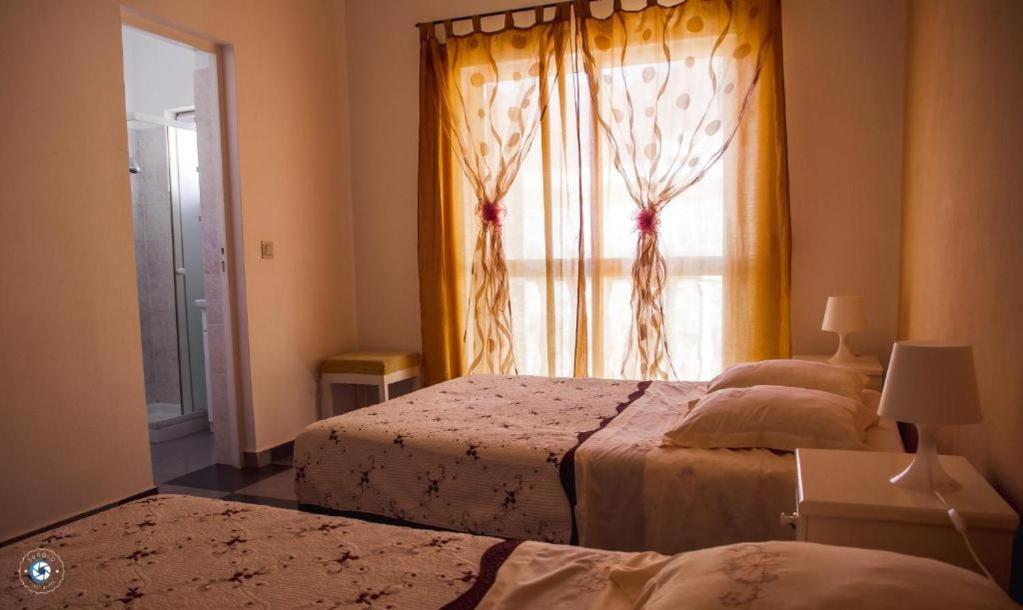 Kolina D'Sol Bed & Breakfast Ponta Do Sol Ngoại thất bức ảnh